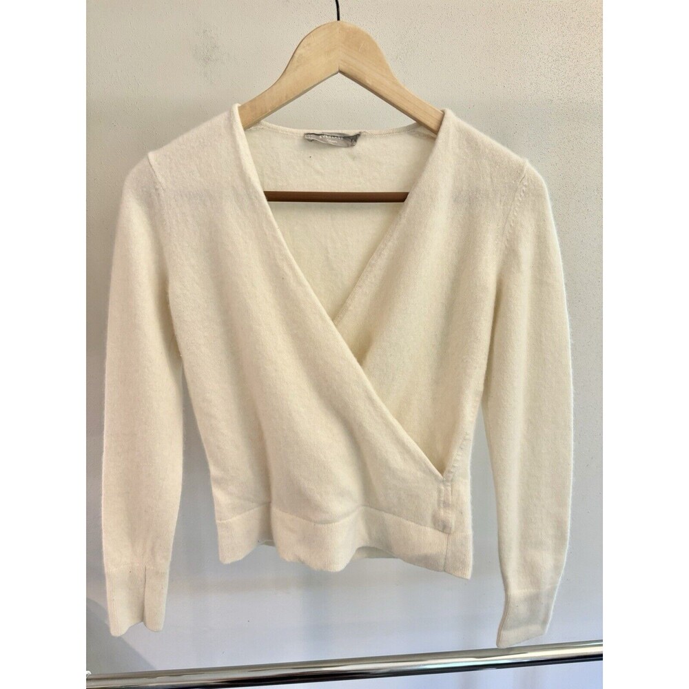 Everlane Cream V-Neck Sweater